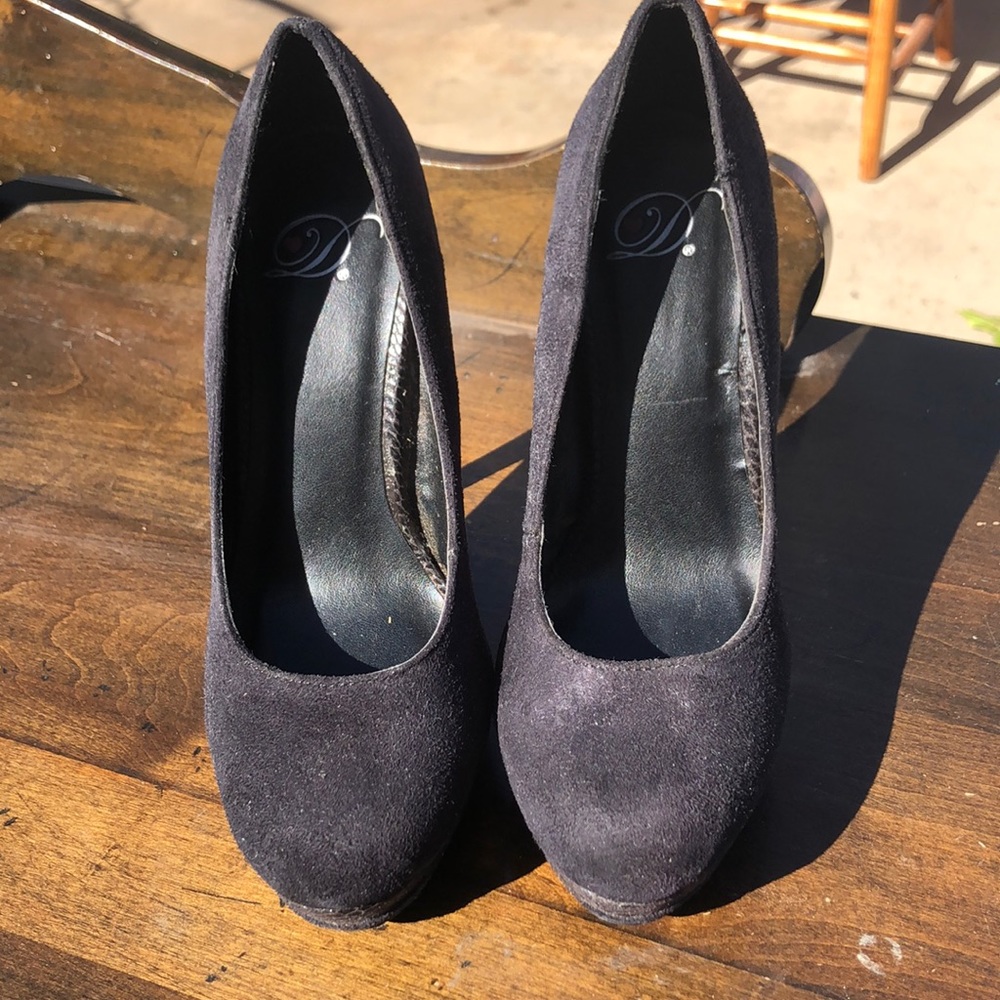Delicious Black Heels, Siize 6.5